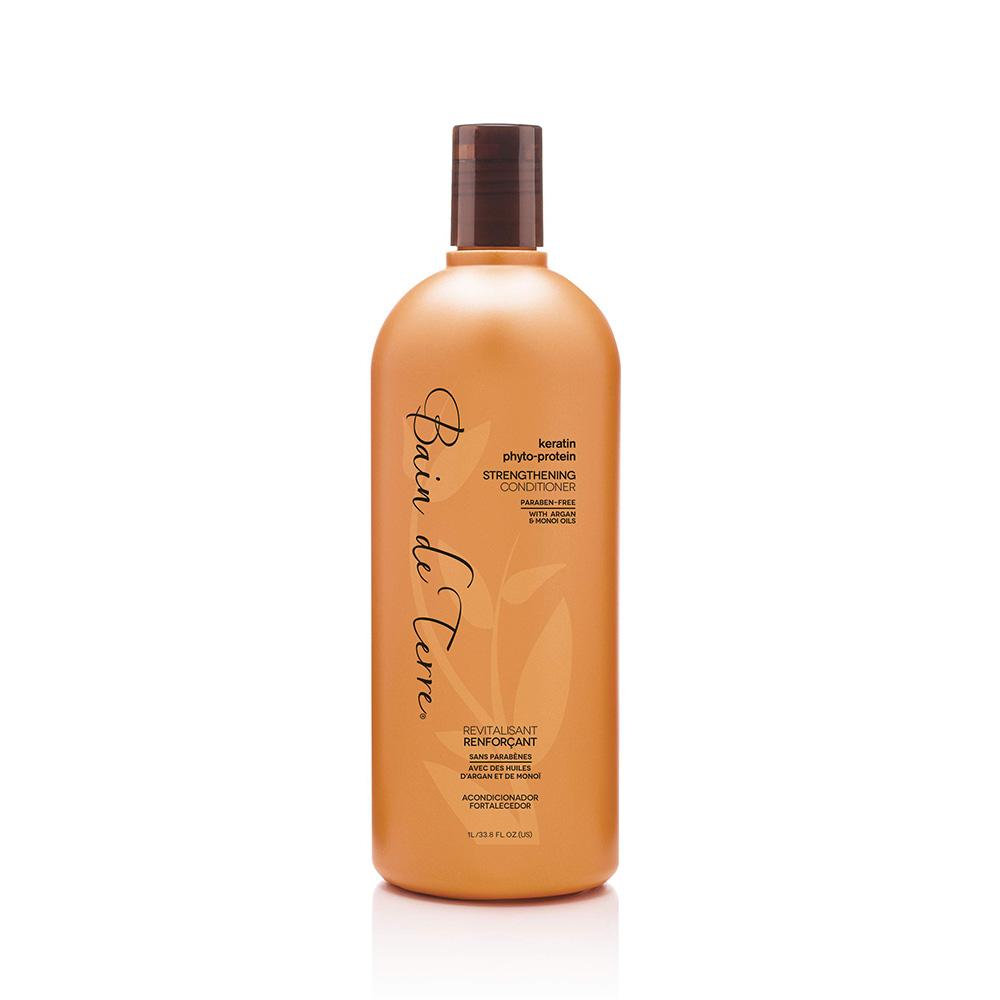 A lush, paraben-free, color-safe strengthening conditioner infused with Keratin, a natural hair protein. Replenishes strength with a combination of wheat, corn & soy proteins plus precious argan & monoi oils that lavish hair in soft, sumptuous, silky perfection.