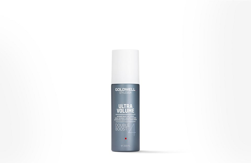 A volumizing spray foam for a root lift and ultimate volume. It makes the hair feel thicker and stronger. This is a easy precise application with heat protection.