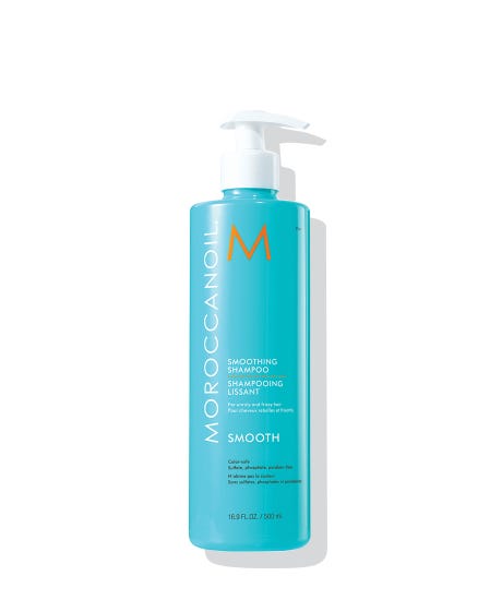 HOW-TO Massage Moroccanoil® Smoothing Shampoo throughout wet hair and scalp, adding more water to activate a rich lather. Rinse thoroughly. Follow with Moroccanoil Smoothing Conditioner.